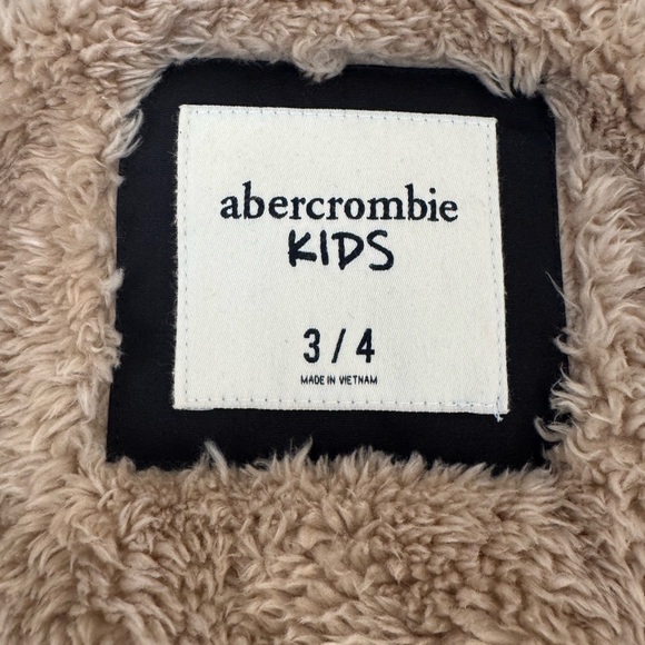 Abercrombie Black Parka with Faux Fur Hood - Picture 4 of 11